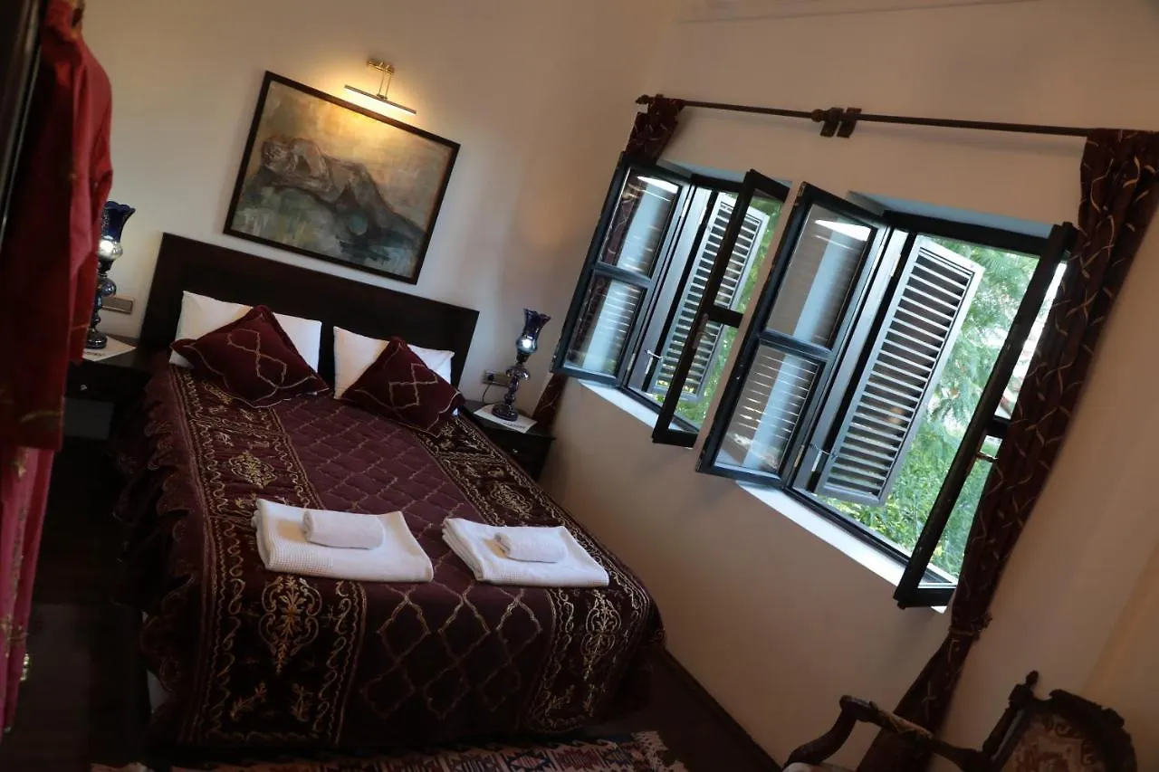 Hotel Hadrianus Pansion Antalya 3*,