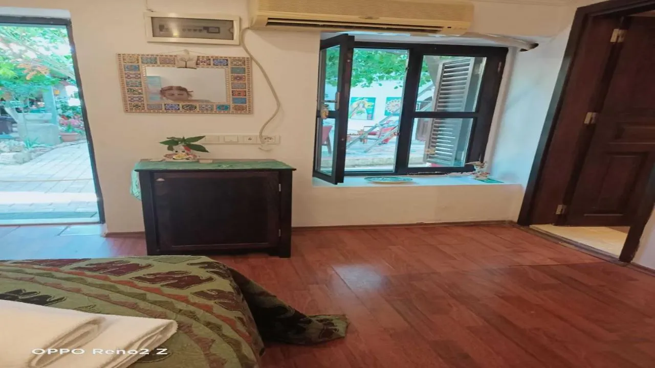 Hadrianus Pansion Hotel Antalya Törökország