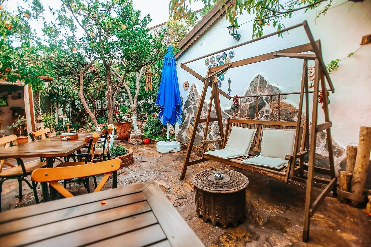Hadrianus Pansion Hotel Antalya